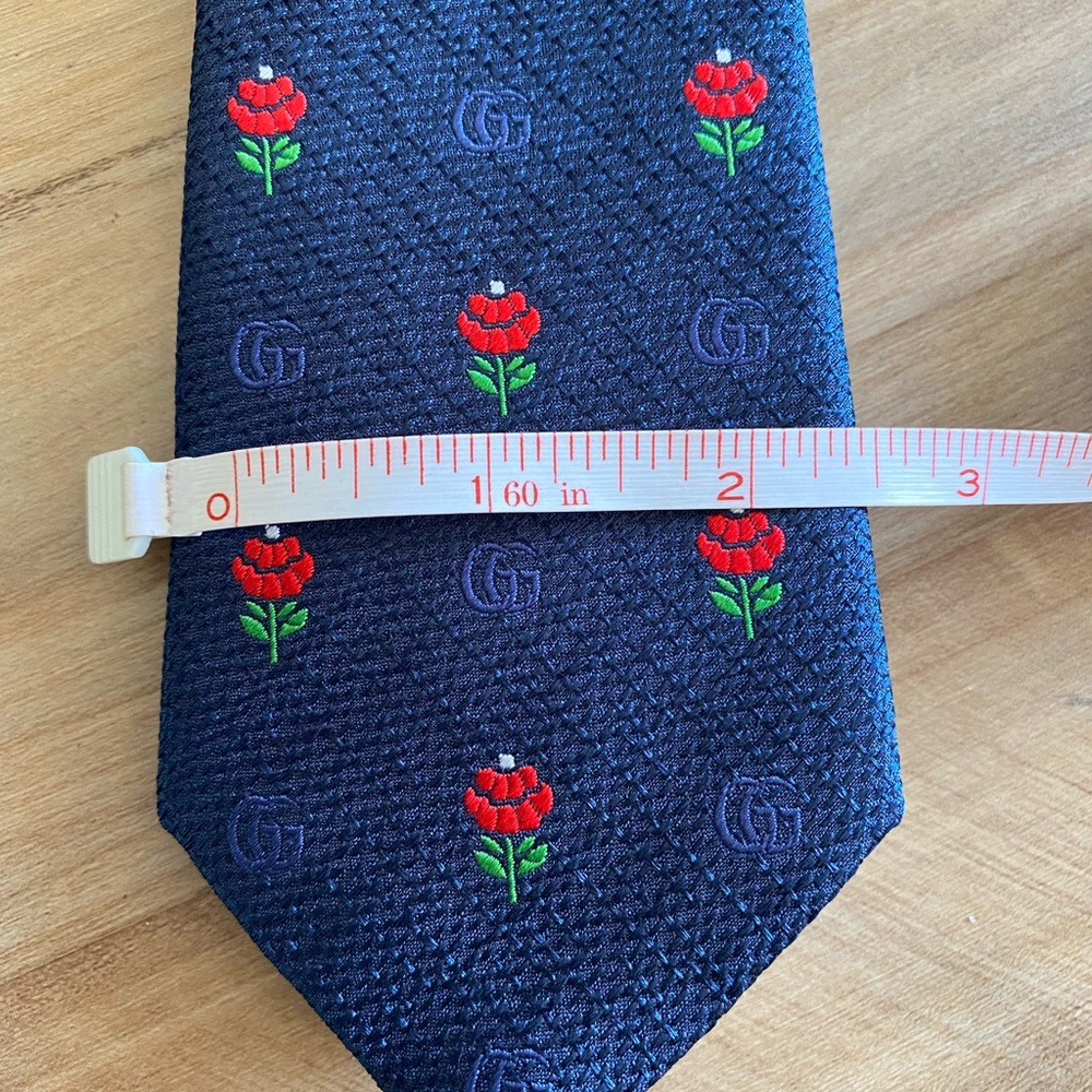 GUCCI Slim Tie - Picture 6 of 6